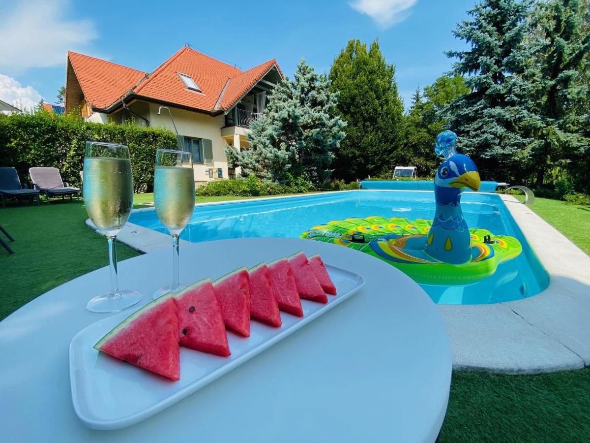 Villa Oliva Boutique Rooms Zamárdi Εξωτερικό φωτογραφία