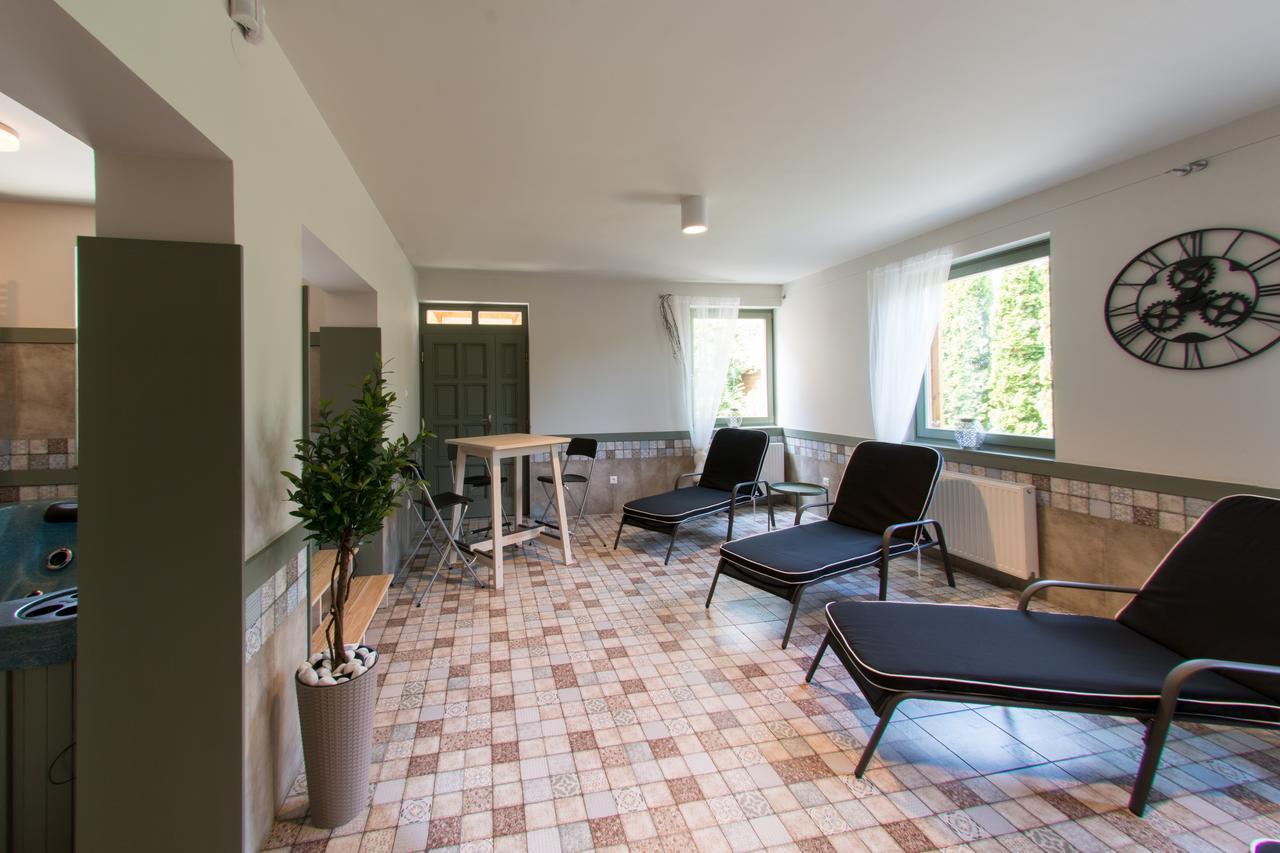 Villa Oliva Boutique Rooms Zamárdi Εξωτερικό φωτογραφία